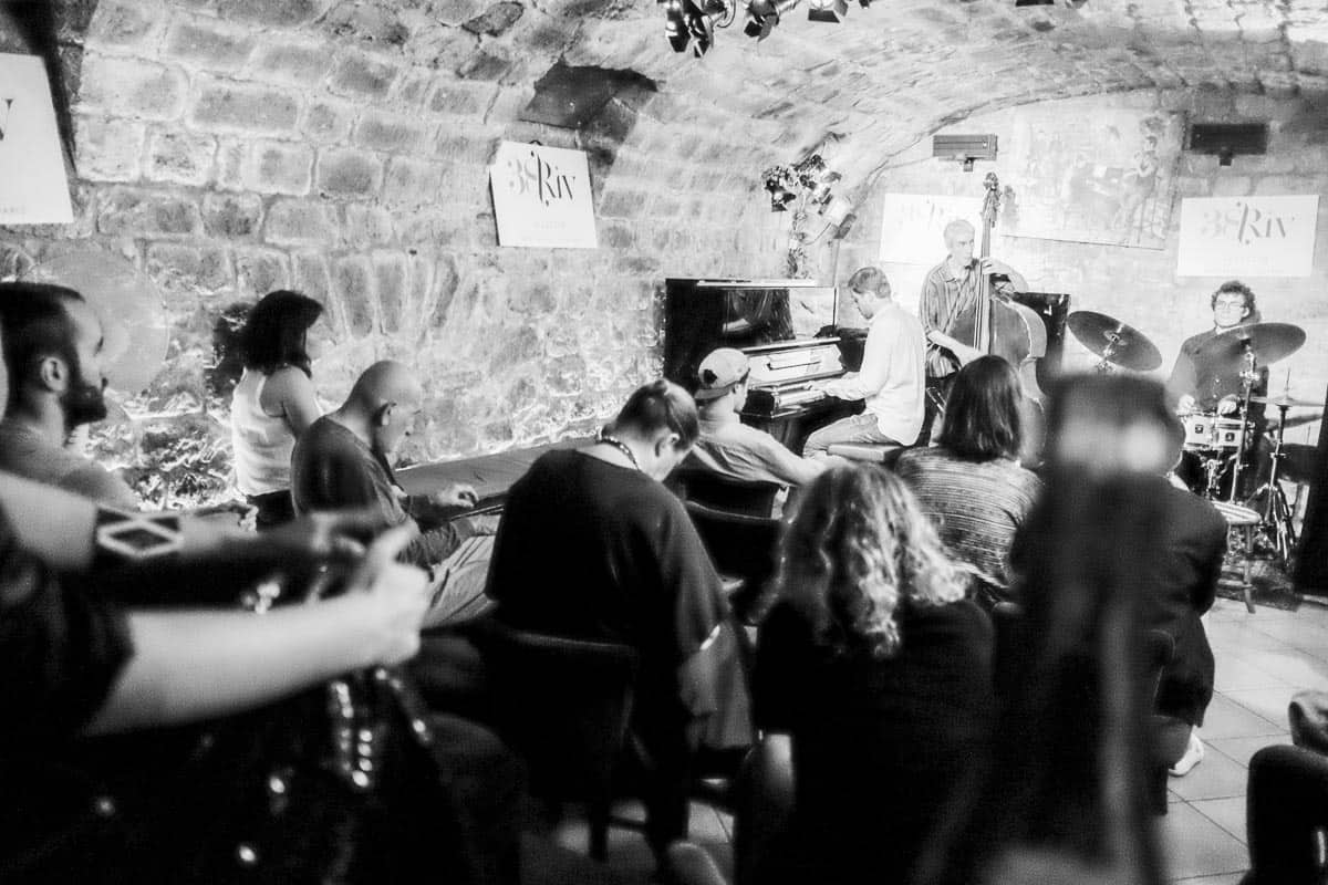 2017-Bob-in-Paris-6548